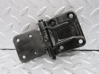 40481 Mercedes-Benz W110 230 Front Right Door Hinge