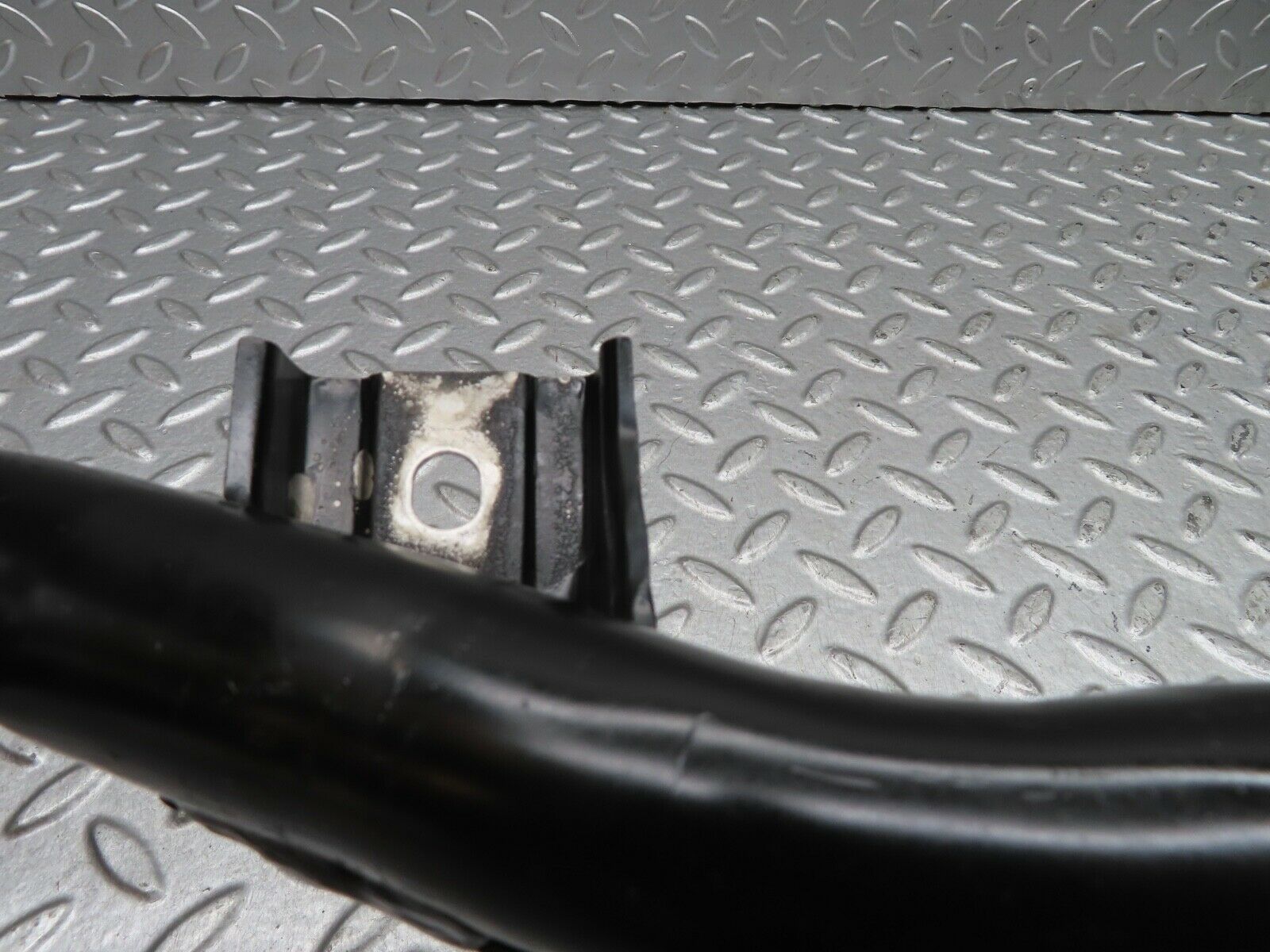 19606 Mercedes-Benz C140 CL420 Coupe Dashboard Bracket