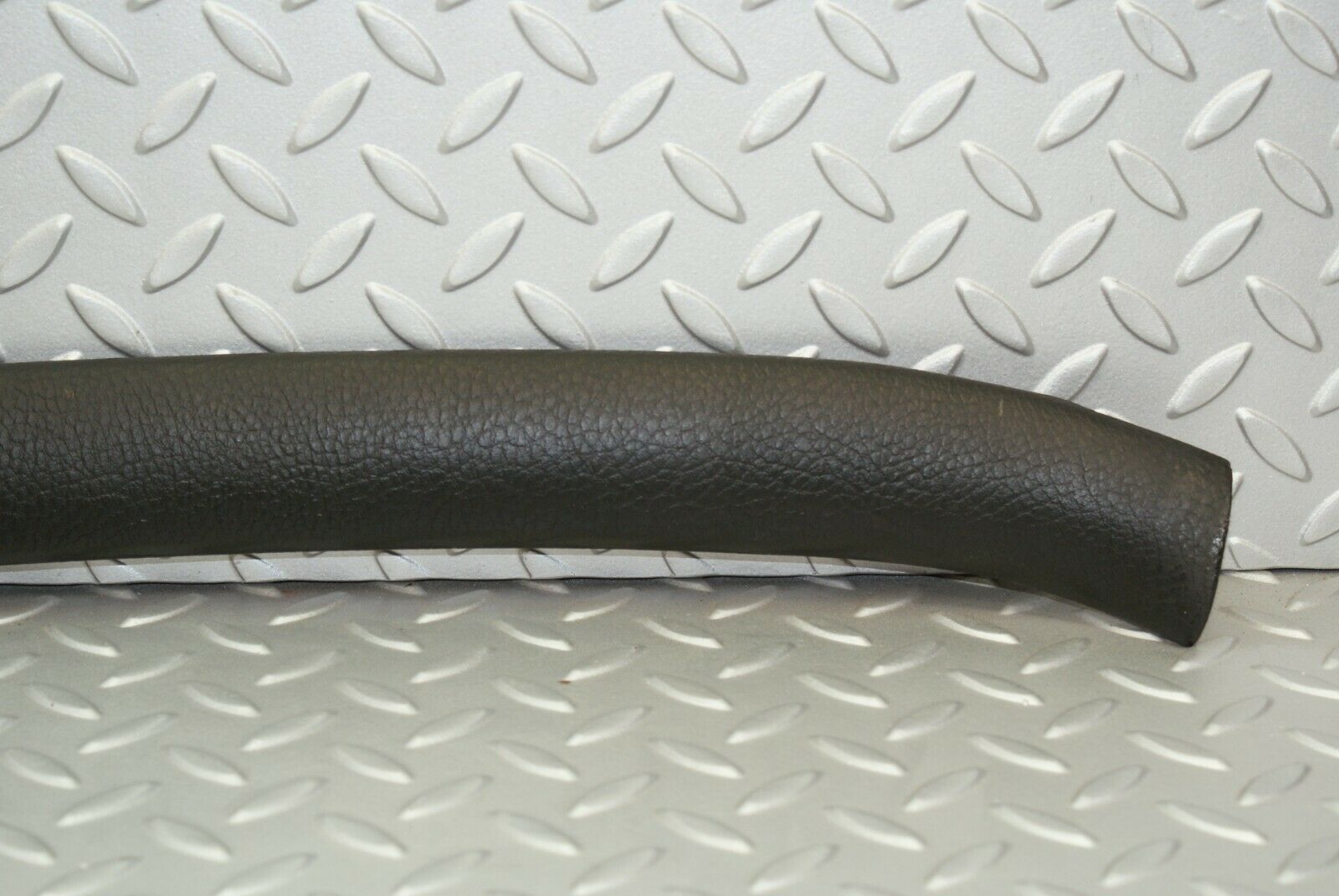 3128 Mercedes-Benz W115 220D Interior Roof Panel Trim