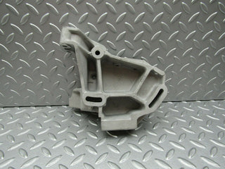V123 Lang power steering pump bracket used OEM