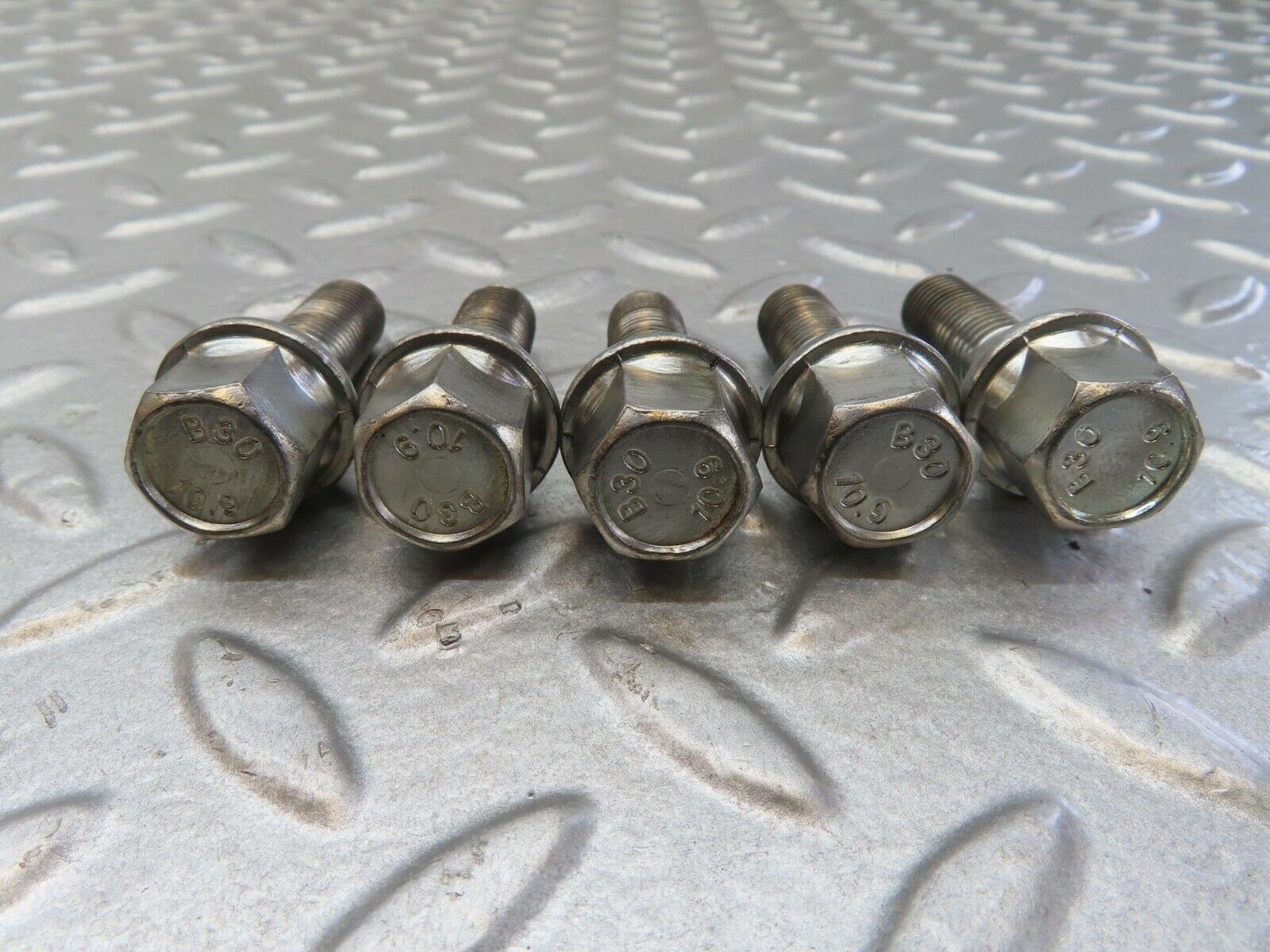 13223 Mercedes-Benz 5x Alloy Wheel Lug Bolt M12x1.5