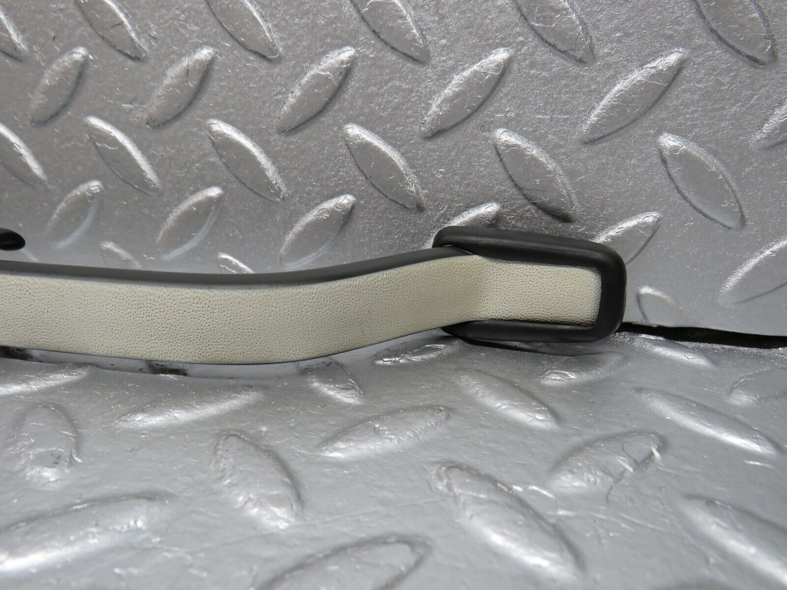 40666 Mercedes-Benz W123 300D Interior Roof Grab Handle Set