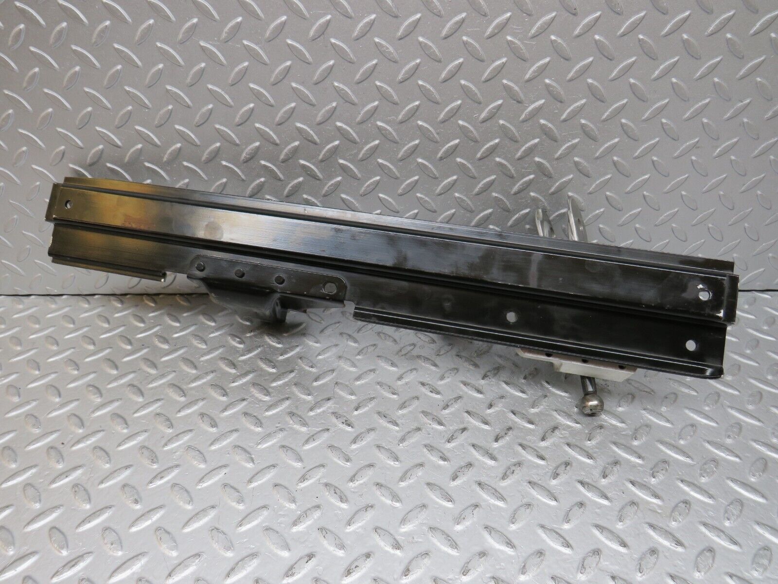 36844 Mercedes-Benz R129 300SL-24 Front Left Seat Rail 2x 1298200707 1298202107 1136201030 1136201020