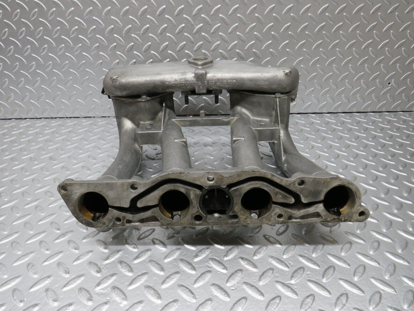 30796 Mercedes-Benz W201 190E 2.0L Intake Manifold 1021411101