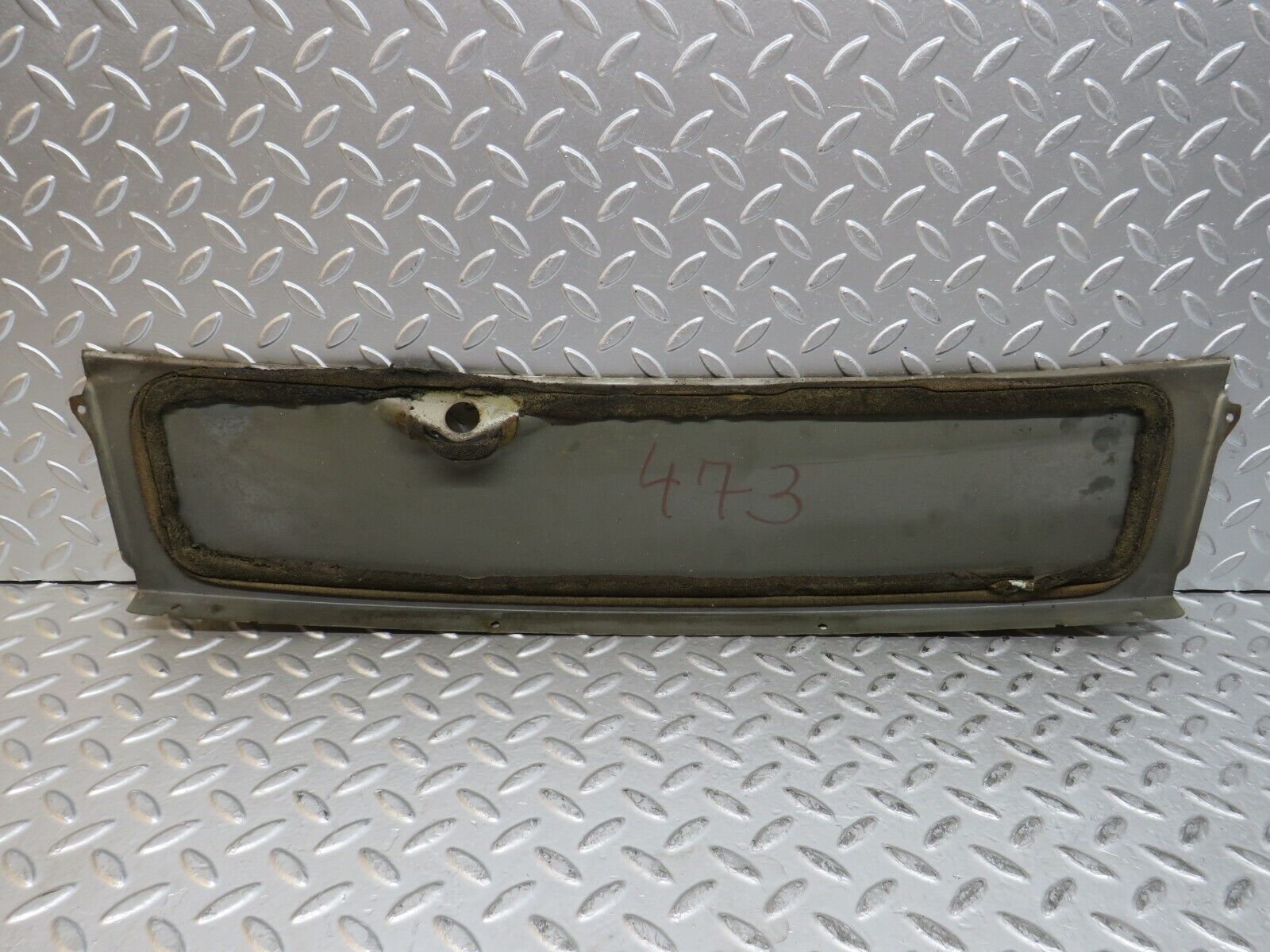 28453 Mercedes-Benz S123 240D Wagon Wiper Motor Assembly Cover Access Panel