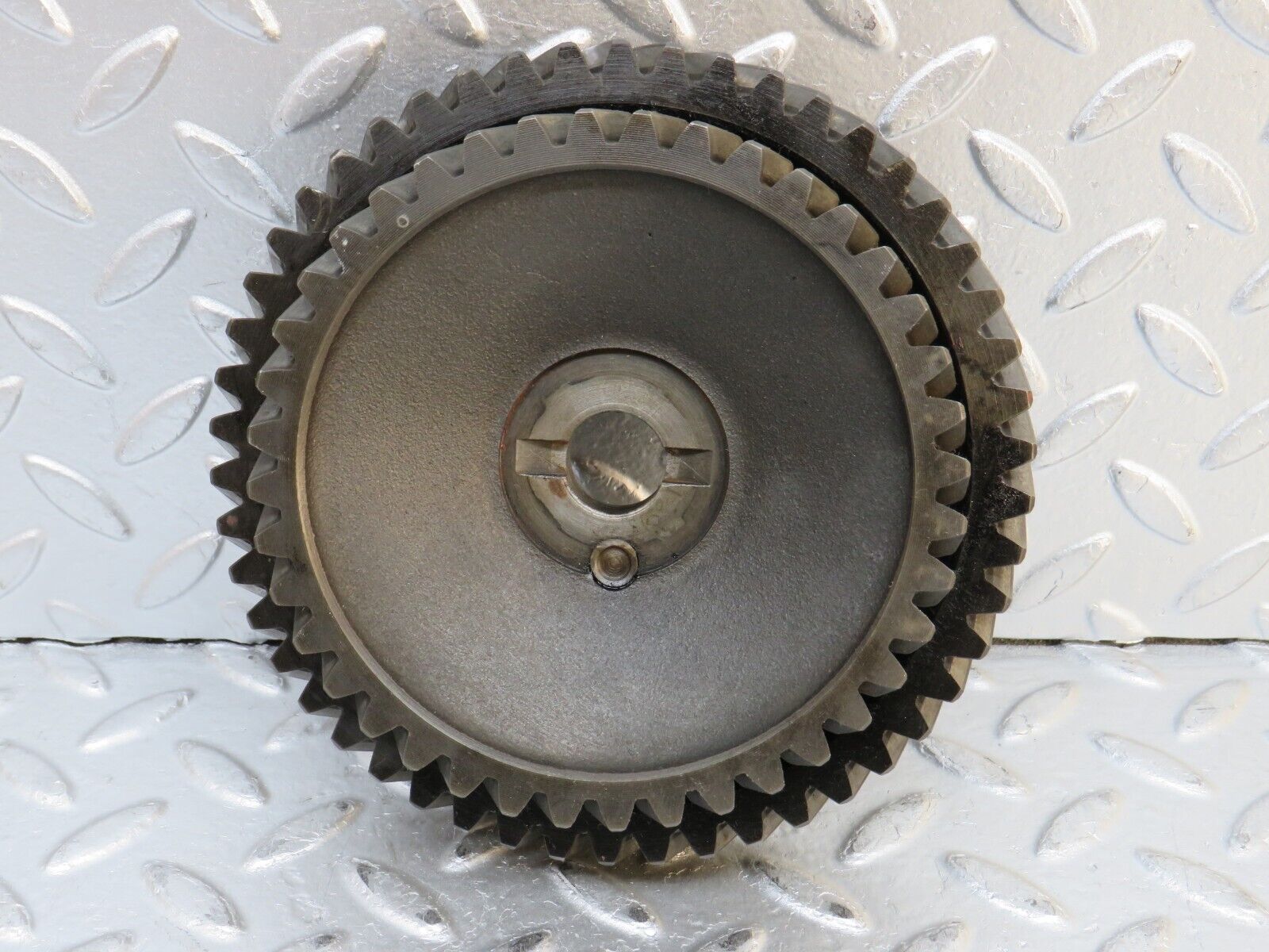 0328 Mercedes-Benz W120 180D Ponton Camshaft Sprocket 1360520201