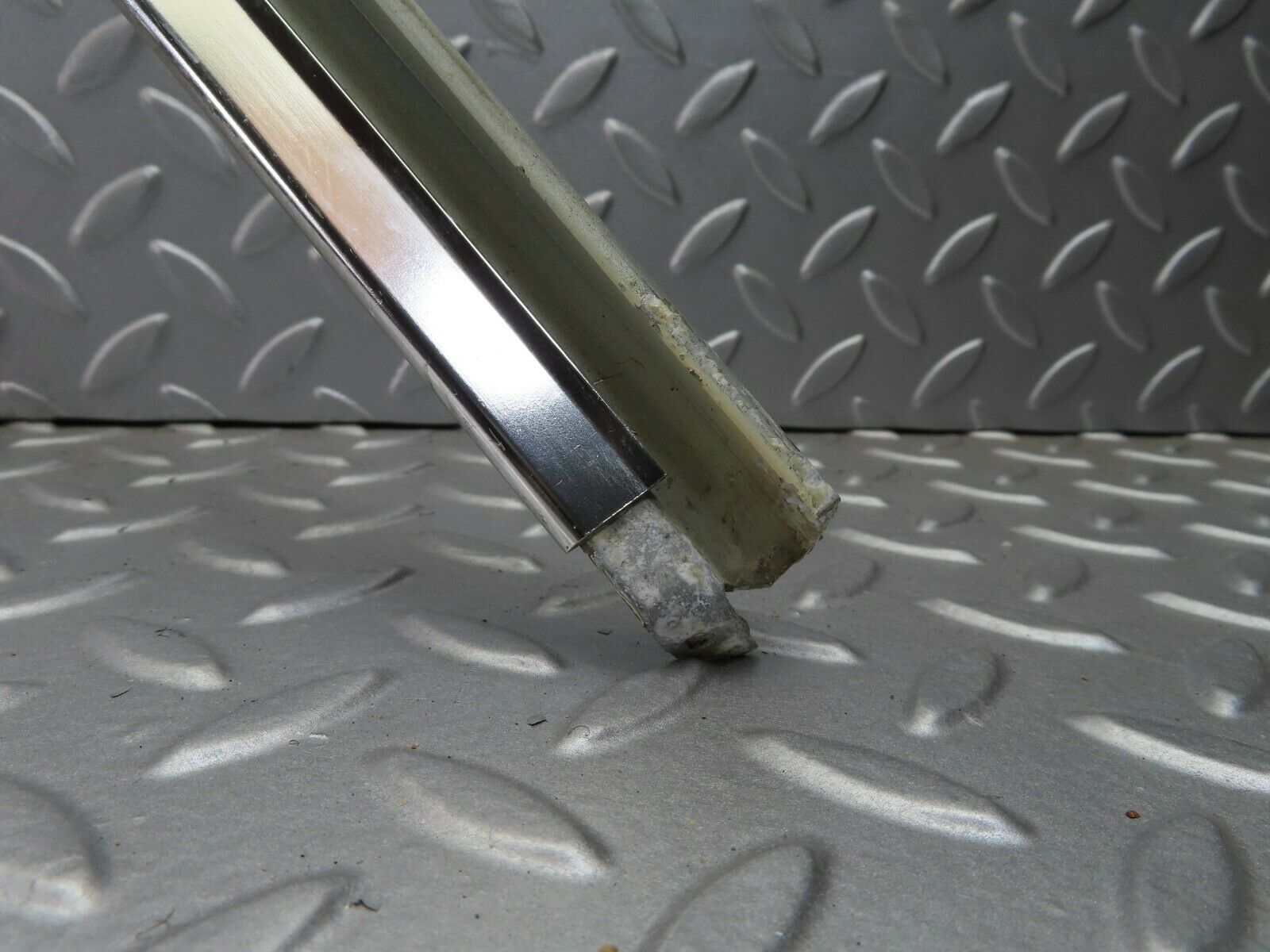 7764 Mercedes-Benz S123 230TE Wagon Window Frame Rear Right