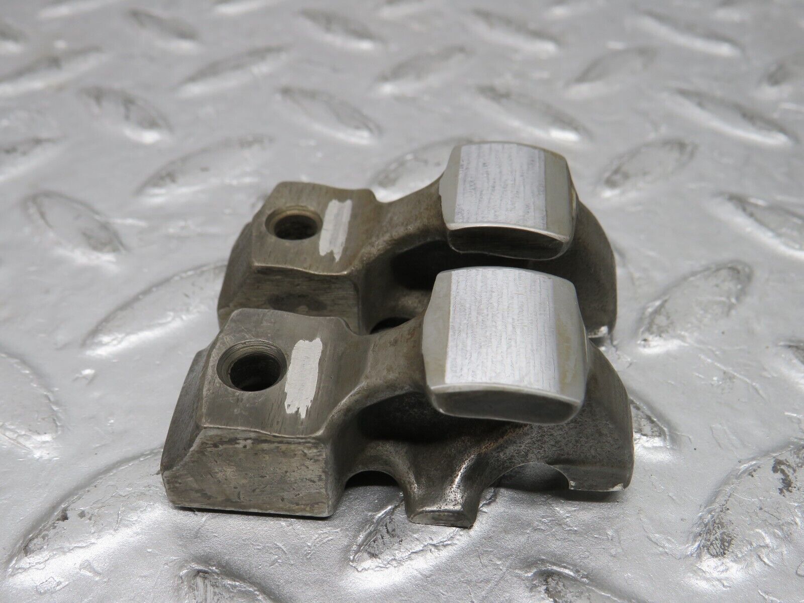 37620 Mercedes-Benz W109 300SEL Valve Rocker Arm With Spring & Tappet