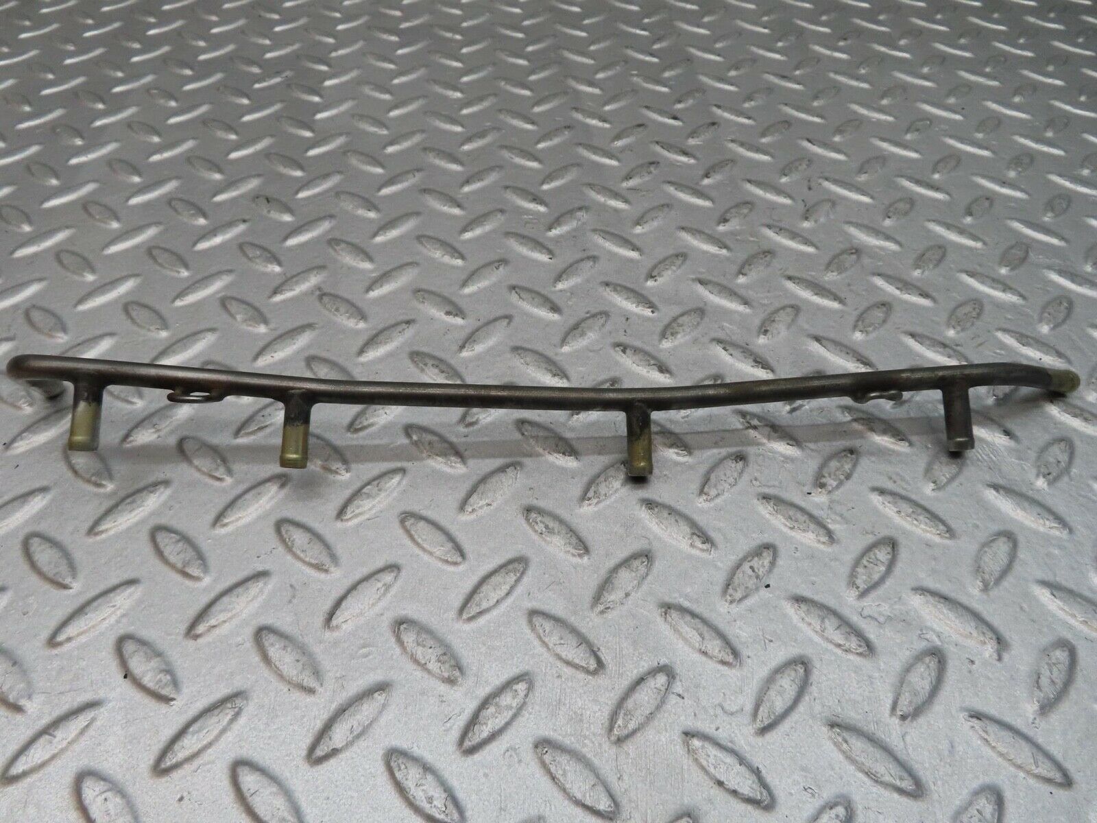 12359 Mercedes-Benz W108 Injector Fuel Pipe Right Side