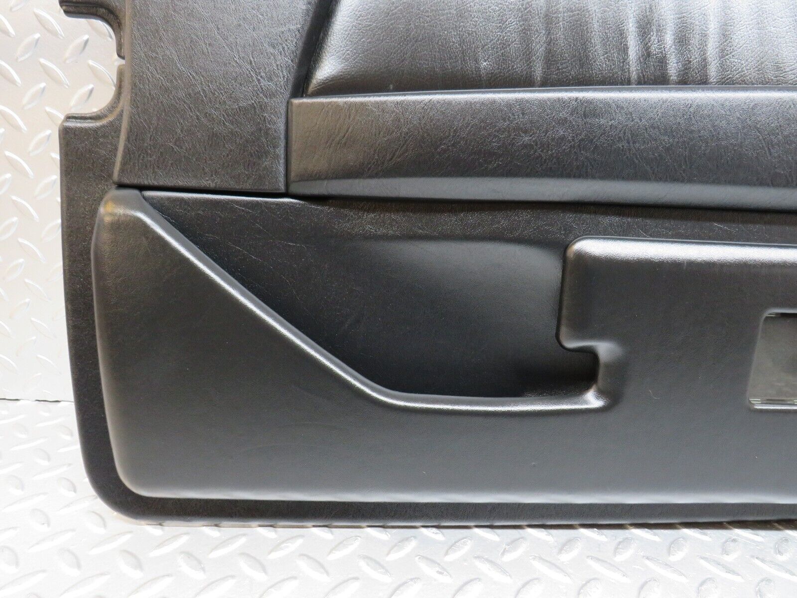 37871 Mercedes-Benz A124 320E Cabriolet Left Door Card Black 1247271570