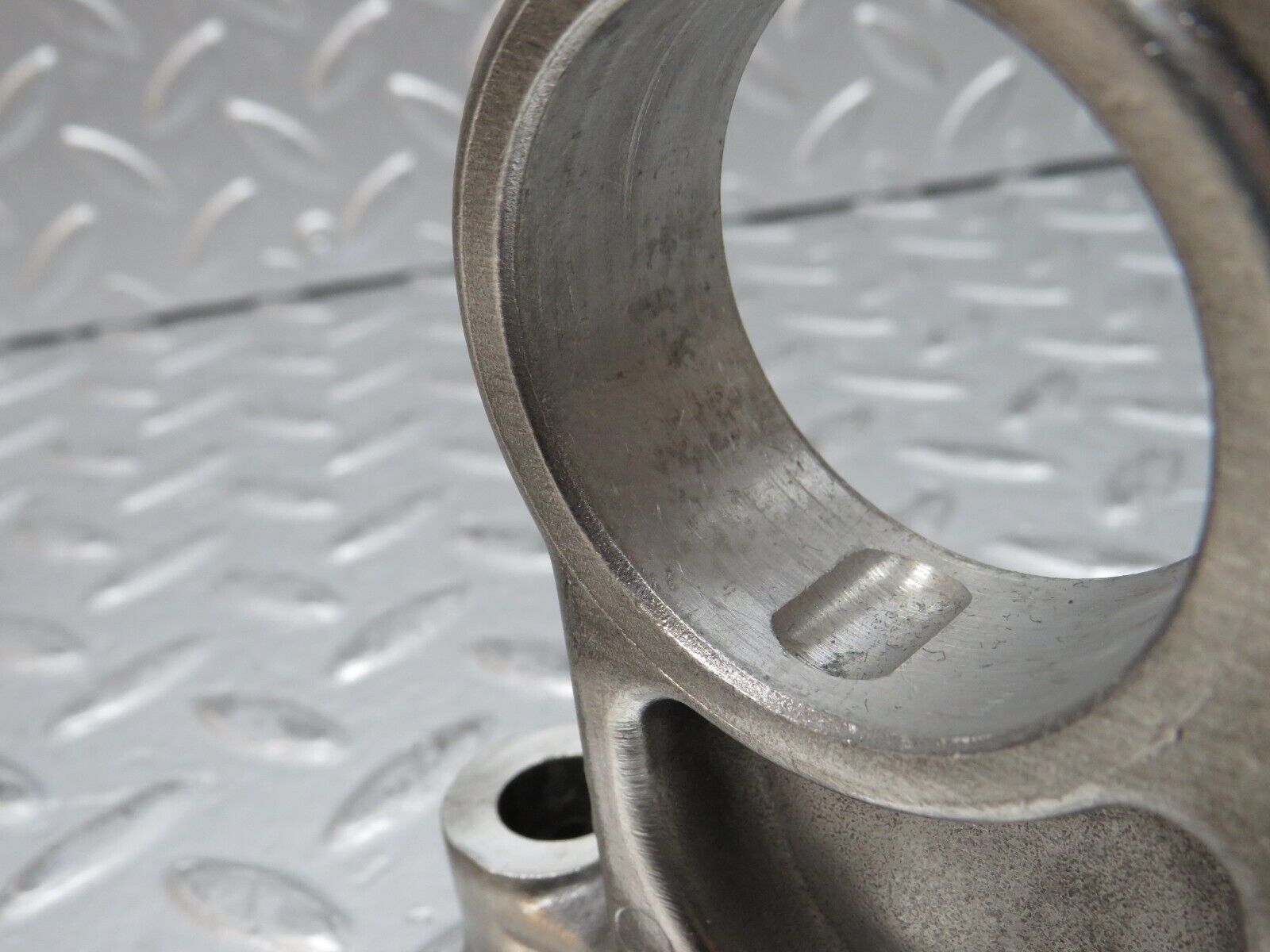 0255 Mercedes-Benz W123 220D Camshaft Tower Bearing 6150510016