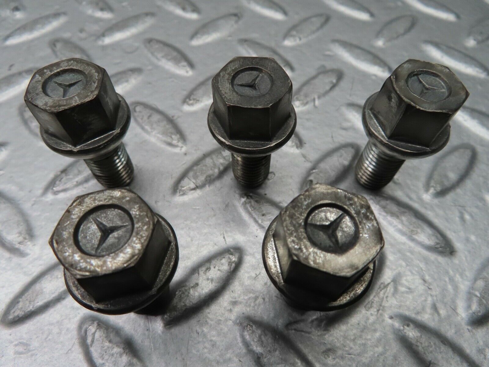 21639 Mercedes-Benz 5x Steel Wheel Lug Bolt M12x1.5