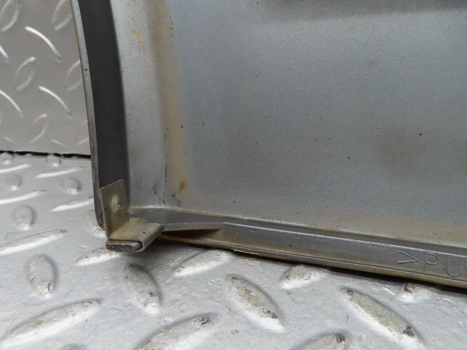 17137 Mercedes-Benz R129 300SL Coupe Front Right Wing Panel 1296900240