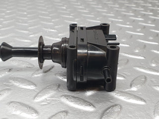 41079 Mercedes-Benz W126 300SE Rear Left Door Lock Vacuum Actuator & Knob