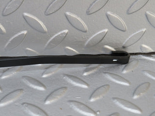 W126 windscreen wiper arm right side used OEM