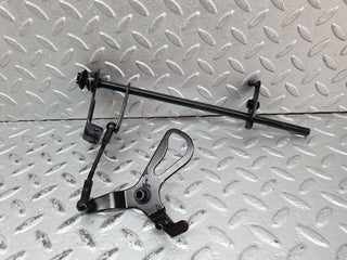 41234 Mercedes-Benz W126 300SE Throttle Linkage