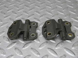 35305 Mercedes-Benz W124 Front Door Hinge Pair