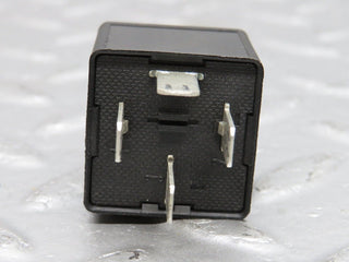 R129 SL multi purpose relay used OEM
