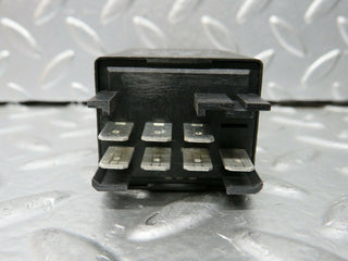 W124 Wagon flash control relay used OEM