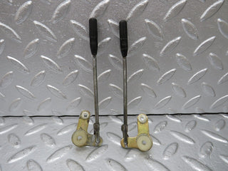 34356 Mercedes-Benz C126 380SEC Coupe Rear Door Lock Knob Pair