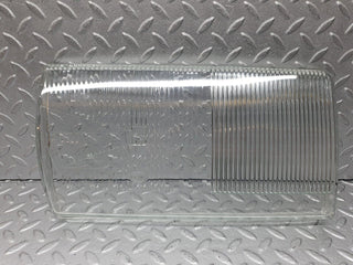 40723 Mercedes-Benz W123 300D Headlight Lens Right Hella 34461R19