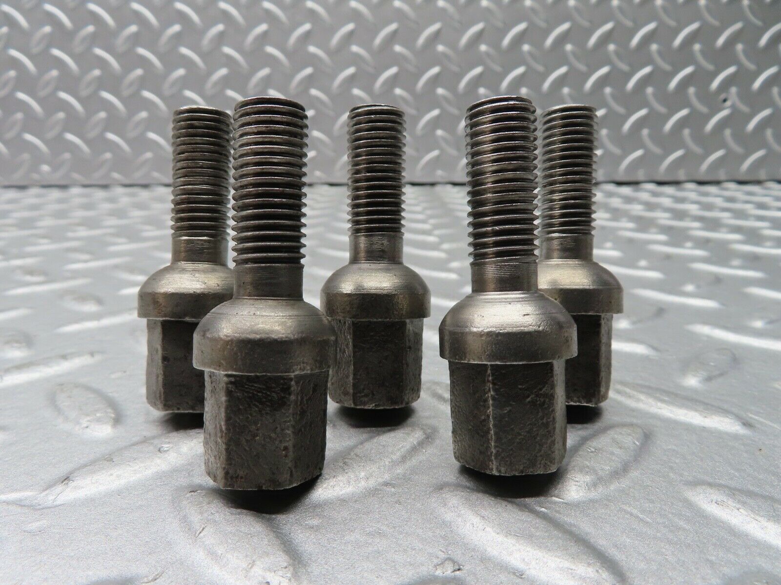 20526 Mercedes-Benz 5x Alloy Wheel Lug Bolt M12x1.5
