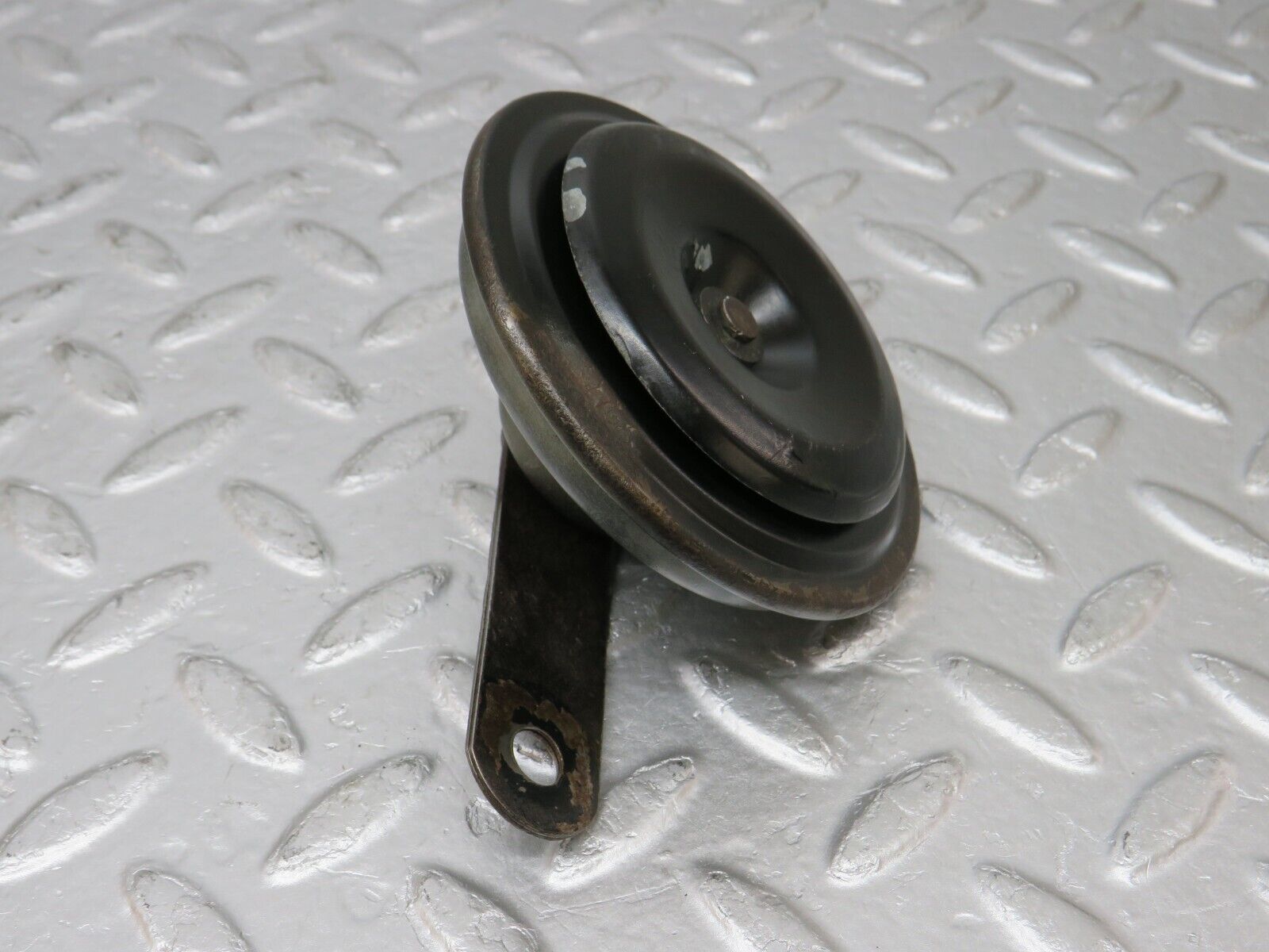 33656 Mercedes-Benz W201 190E 2.0L Horn Bosch 20016 0035427420