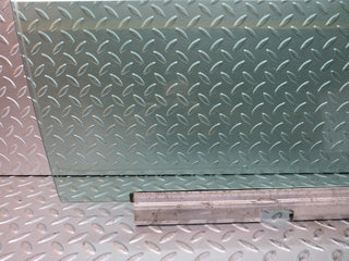 W124 Wagon front right door window glass used OEM