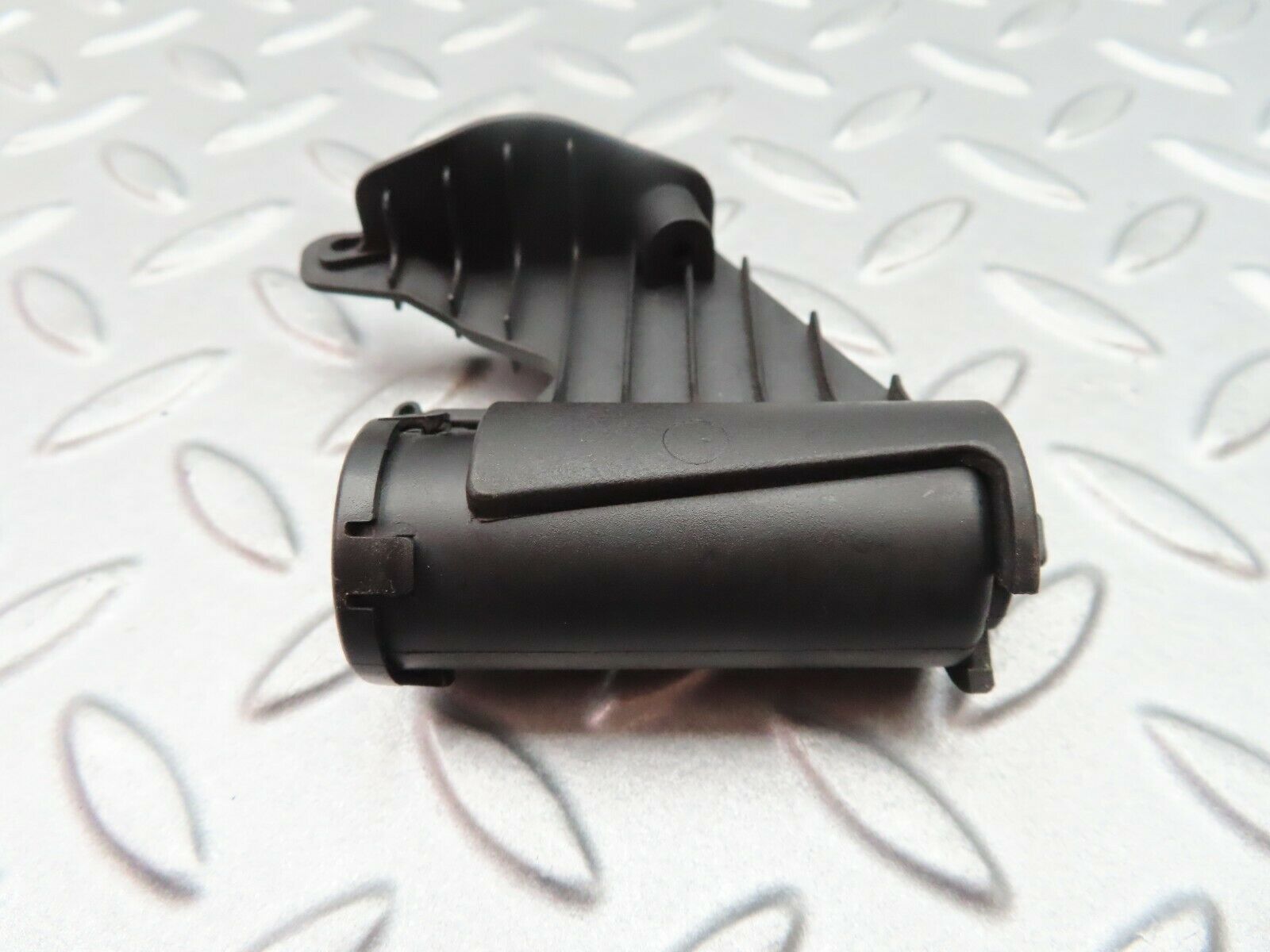 5371 Mercedes-Benz W124 230E Bracket 1246892214