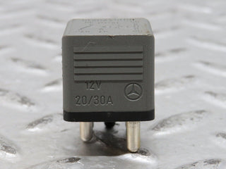 W123 multi purpose relay used OEM