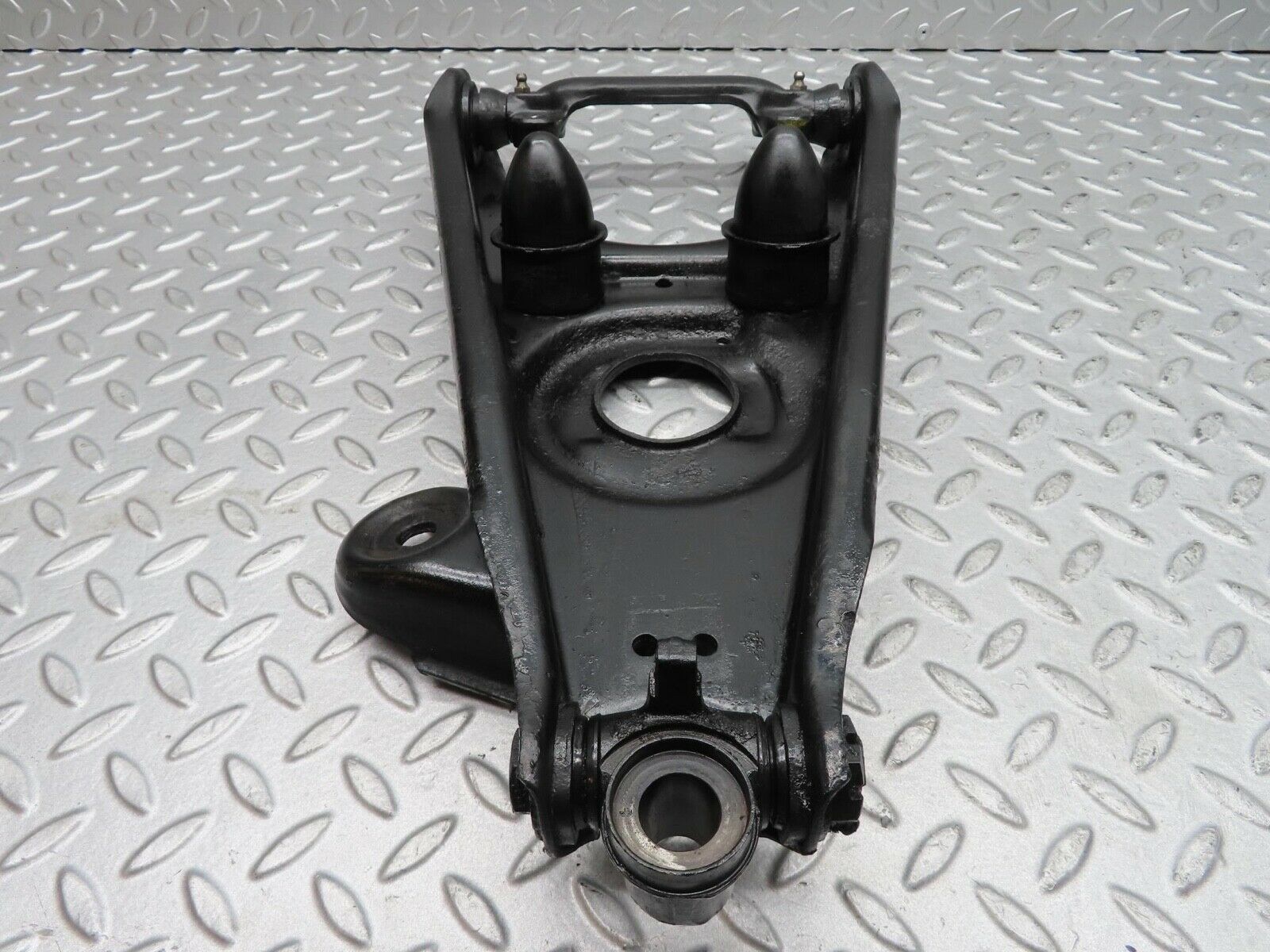 12585 Mercedes-Benz W108 280SE 3.5 Front Left Lower Control Arm