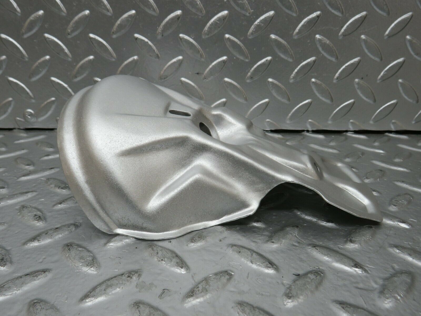 24344 Mercedes-Benz S124 220TE  Engine Mount Bracket Heat Shield Cover Right
