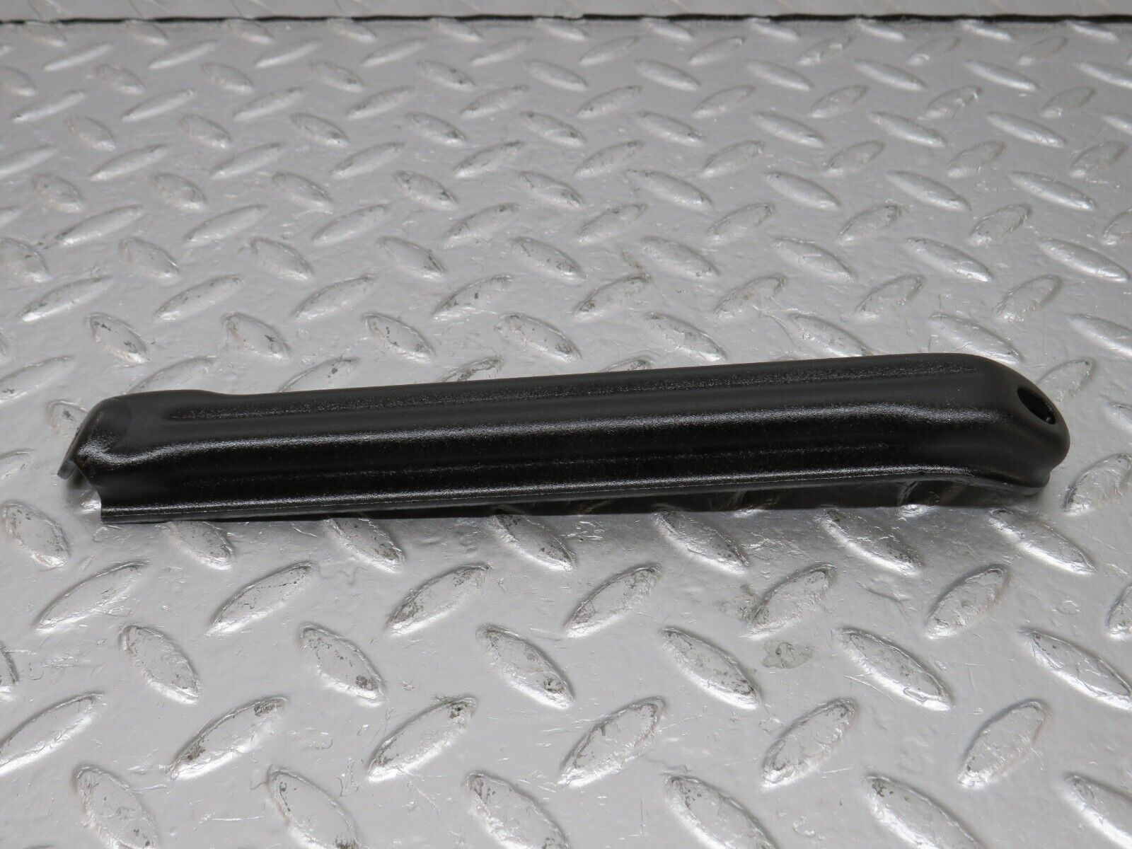 33761 Mercedes-Benz W201 190E 2.0L Air Intake Manifold Bracket