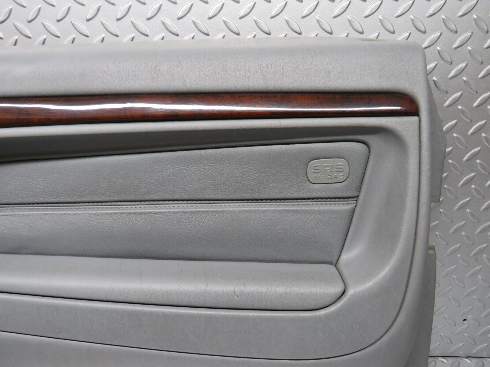 39513 Mercedes-Benz R129 320SL Coupe Door Card Grey Right Side