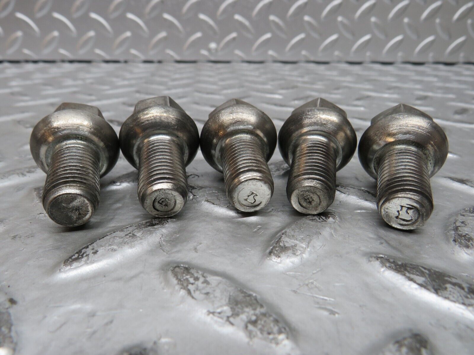 28543 Mercedes-Benz 5x Steel Wheel Lug Bolt M12x1.5