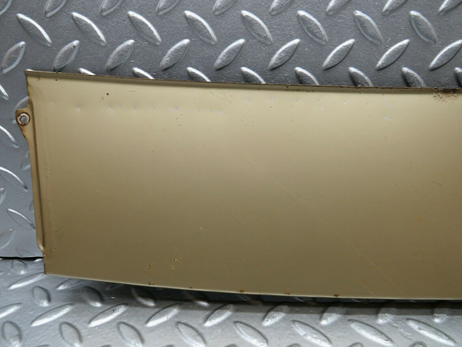 22080 Mercedes-Benz S123 280TE Wagon Wiper Motor Assembly Cover Access Panel