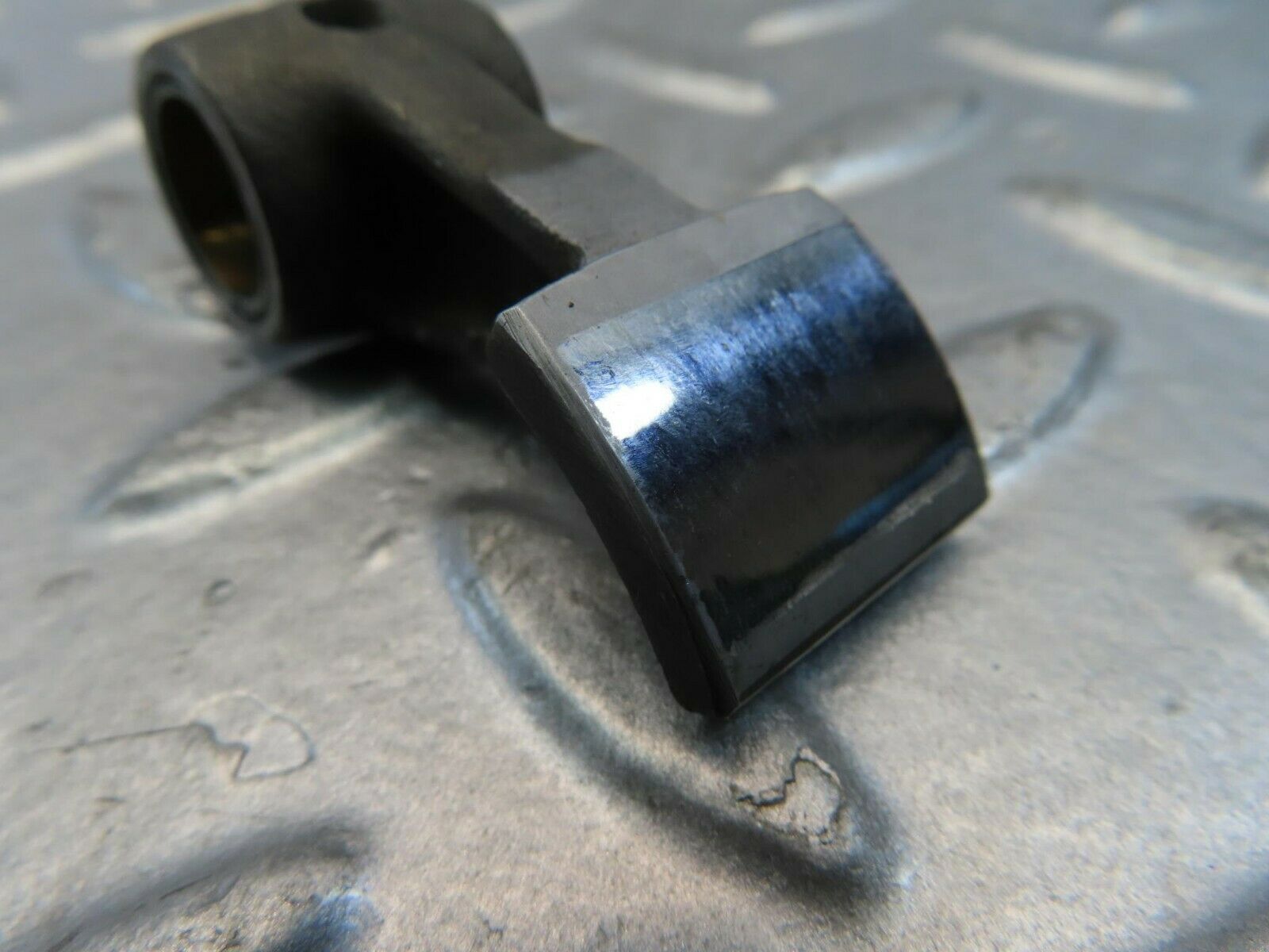 10974 Mercedes-Benz W115 220D Rocker Arm
