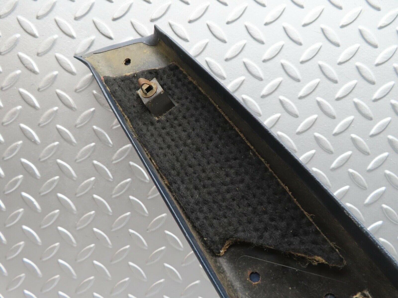 14534 Mercedes-Benz S123 Wagon C Pillar Cover Trim Left Blue