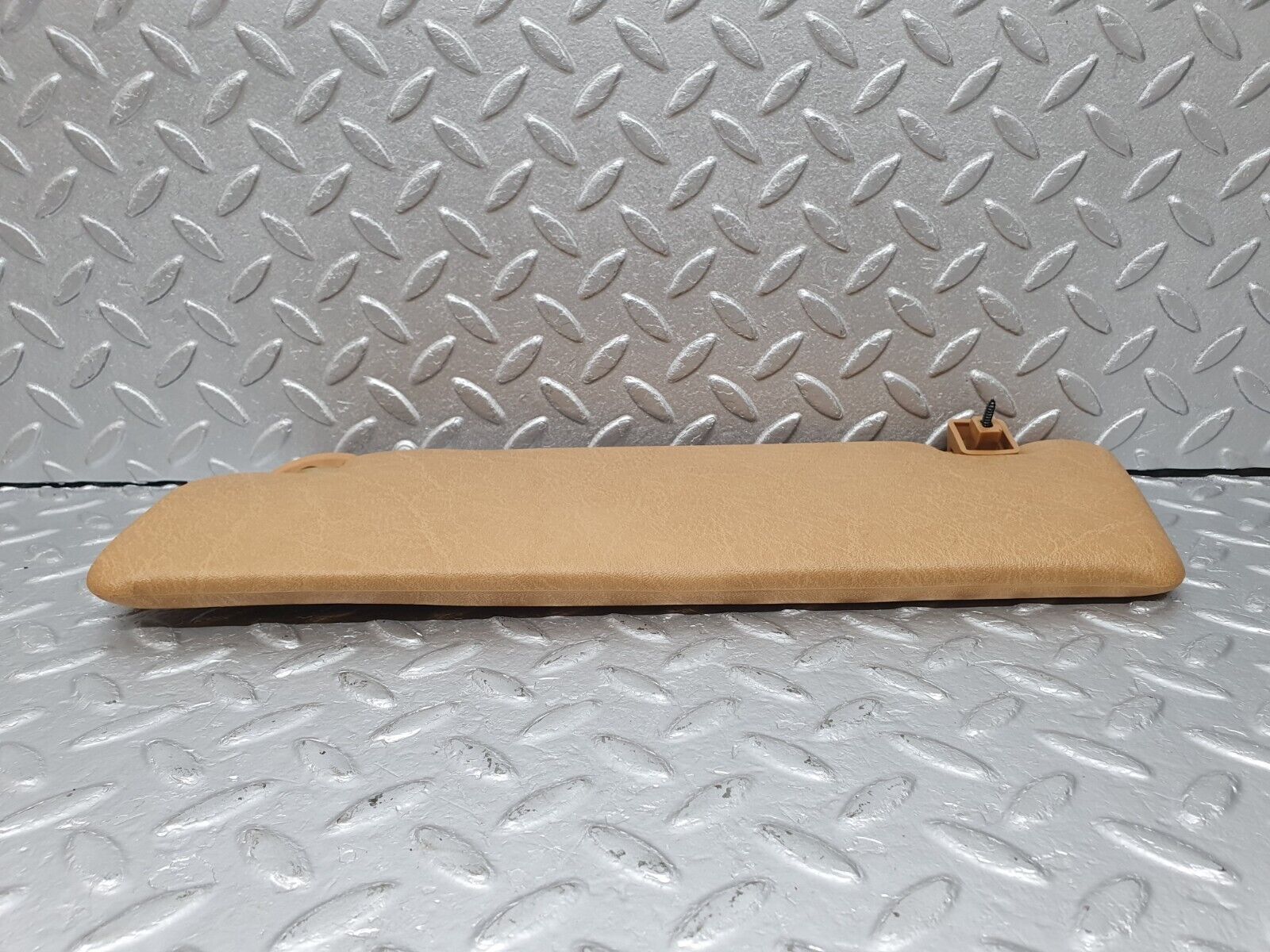 41393 Mercedes-Benz W124 200E Sun Visor Right Side Palomino