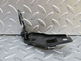 W124 bonnet release latch used OEM