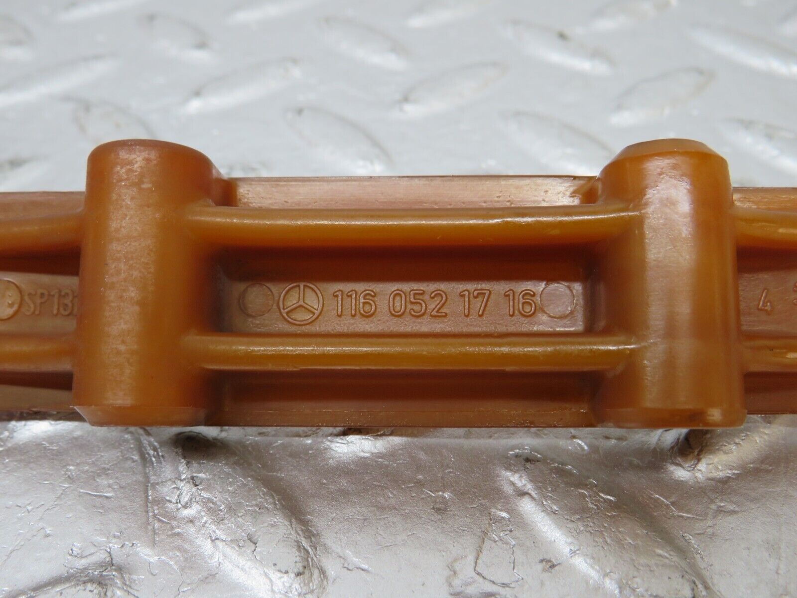34492 Mercedes-Benz C126 380SEC Coupe Timing Chain Guide Rail 1160521716