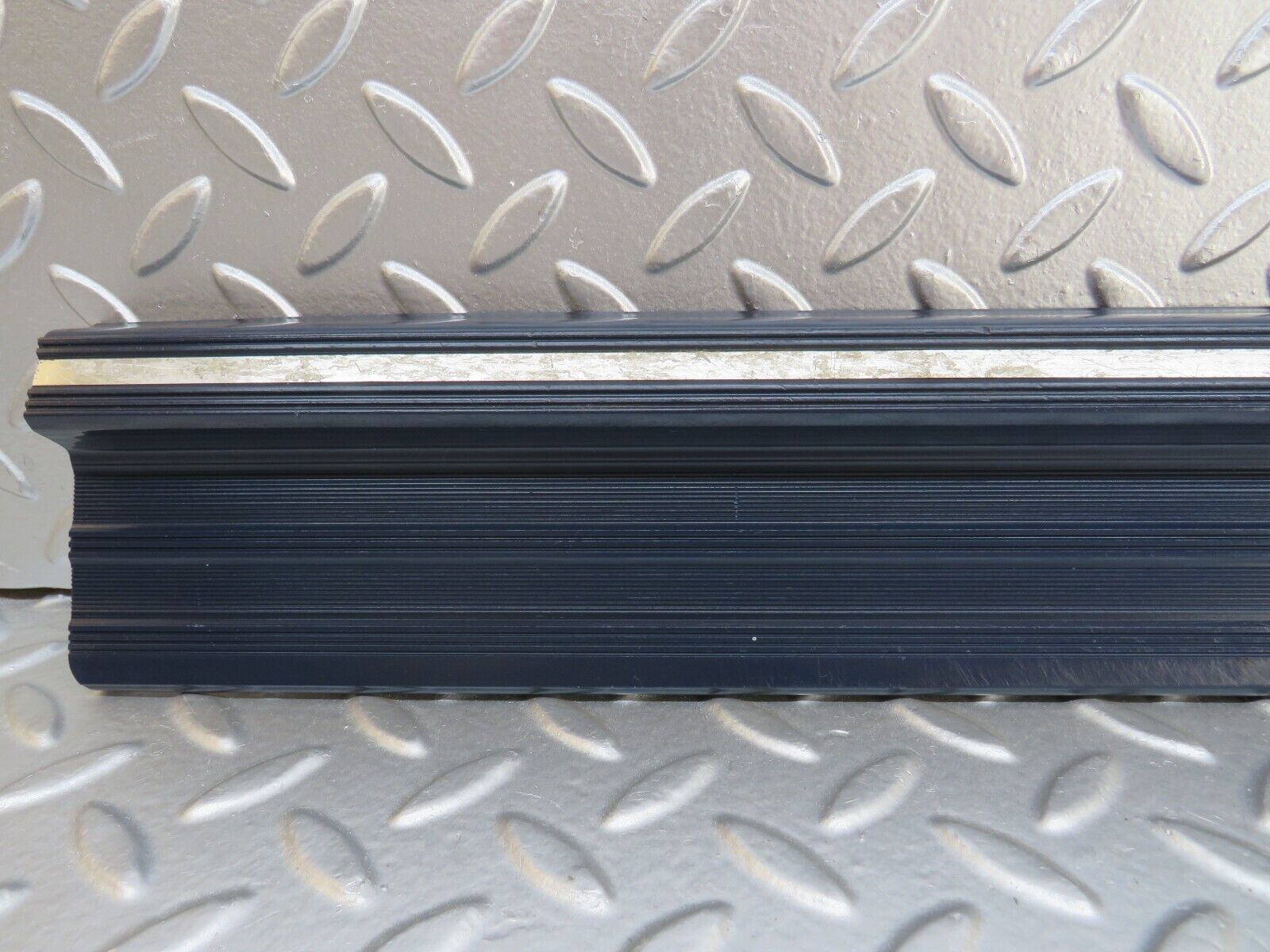 26777 Mercedes-Benz W123 240D Front Left Door Sill Trim Blue
