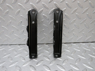 38926 Mercedes-Benz W201 190E 2.6L Air Intake Manifold Bracket