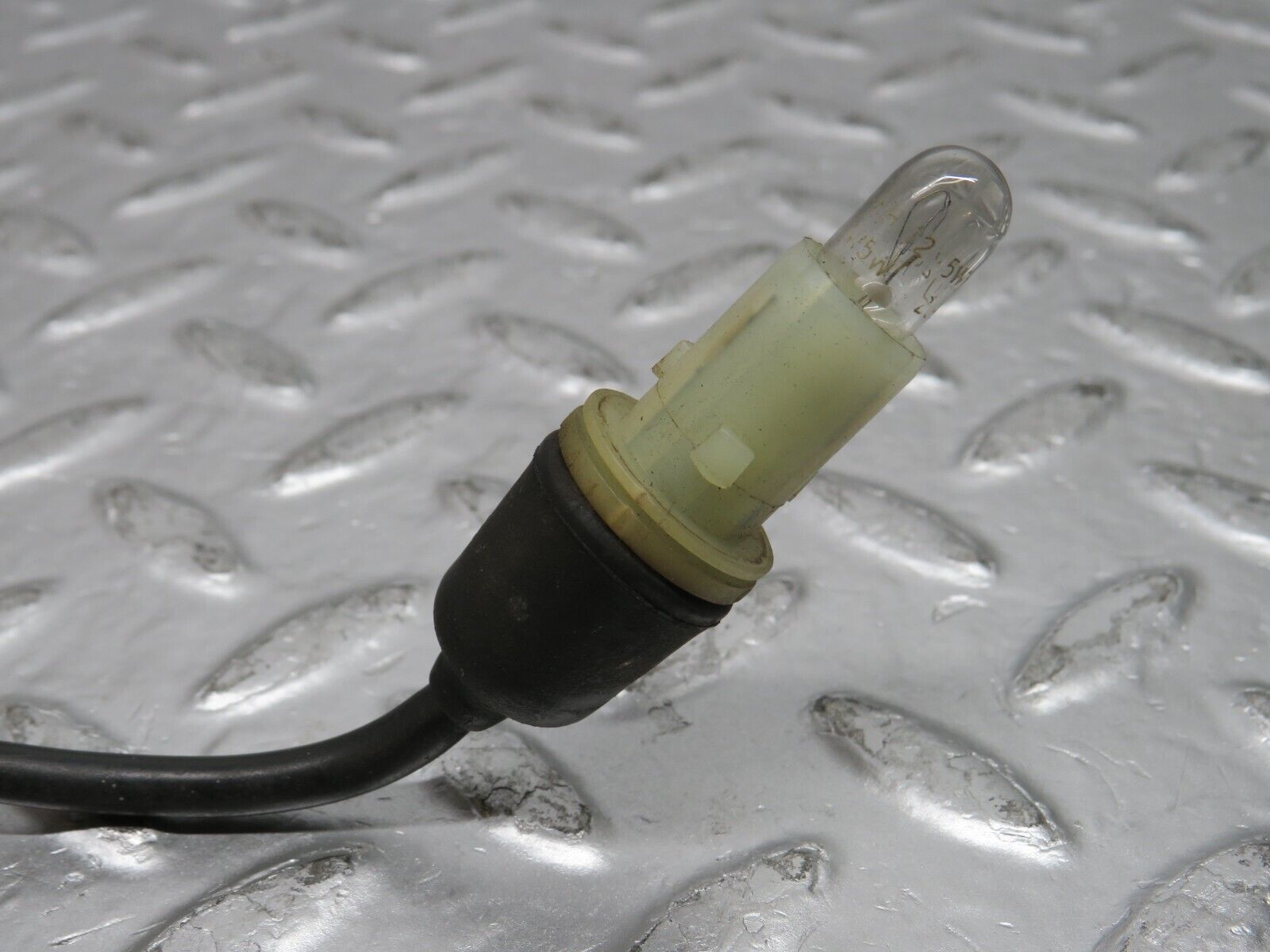 31518 Mercedes-Benz S124 220TE Front Wing Indicator Cable Wire 1249971881