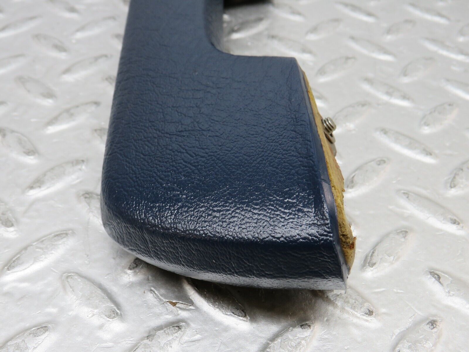 37301 Mercedes-Benz W109 300SEL Interior Door Handle Front Right Blue