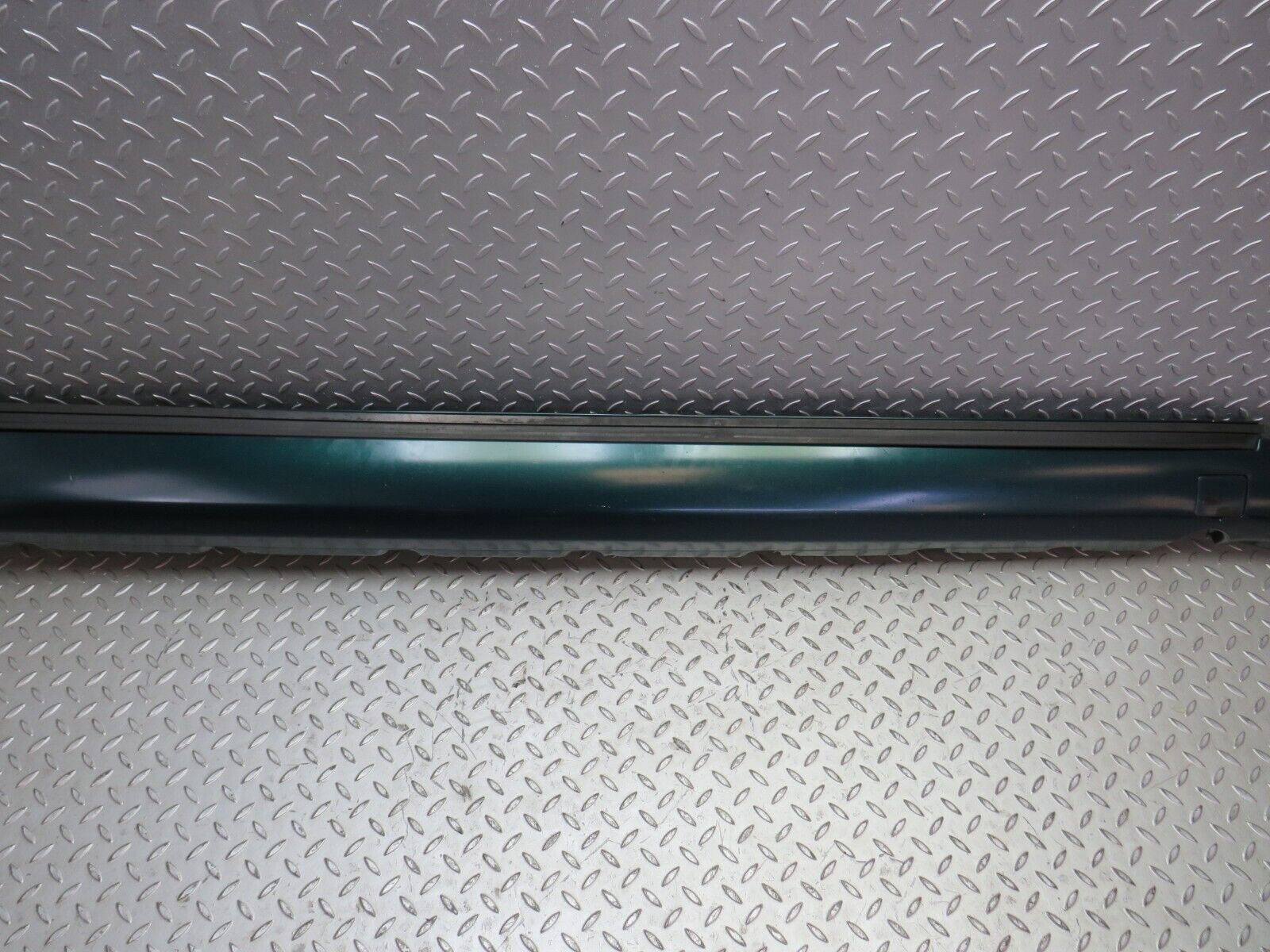 27755 Mercedes-Benz S124 300TE Wagon Side Skirt Right Side 1246902440