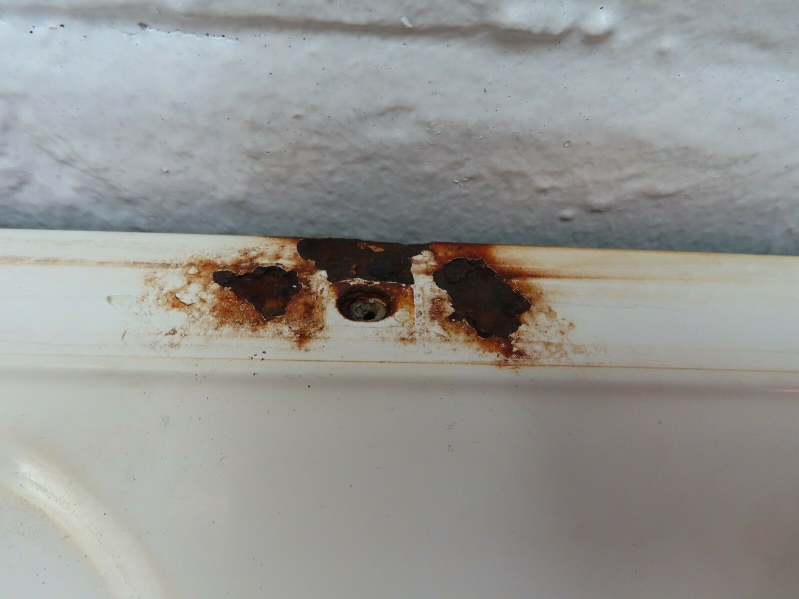 5997 Mercedes-Benz W123 200 Boot Lid Trunk Door