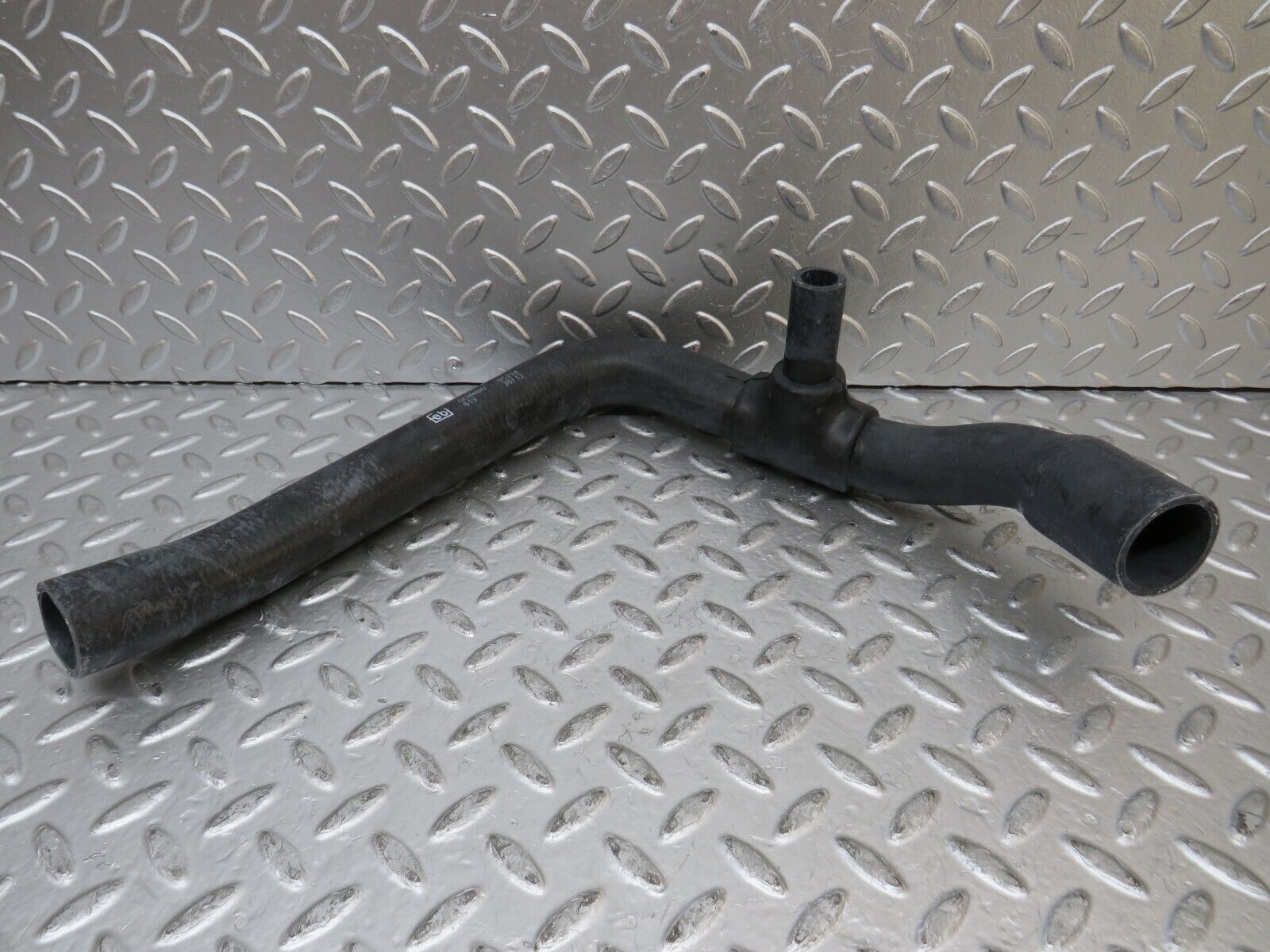 27085 Mercedes-Benz W123 280E Radiator Pipe Hose New 0525436/12