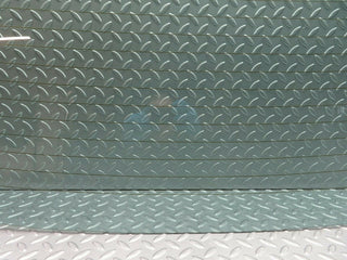 10675 Mercedes-Benz W123 230E Rear Heated Windscreen Glass