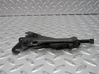 31989 Mercedes-Benz W123 230E Handbrake Adjusting Handbrake Regulator